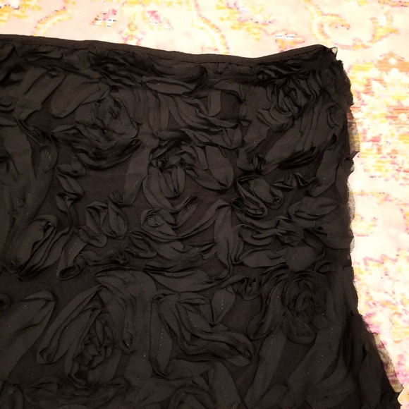 NWOT Ruffled Tube Top - Picture 2 of 5